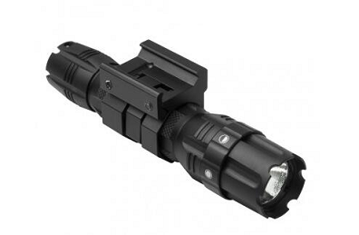 ProSeries Green LED Hunter FlashLight & Mount